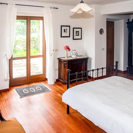 La Mela Rosa Bed & Breakfast Amandola Екстериор снимка